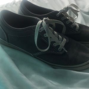 Authentic Lo Pro Vans - Gray and White